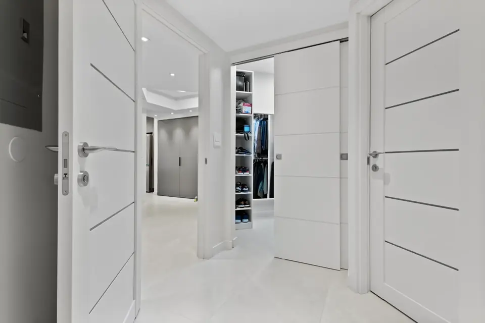 Finished architectural interior detail